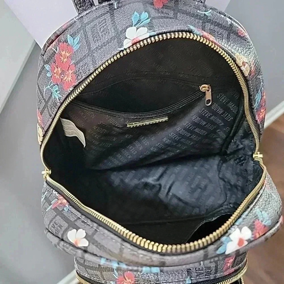 Steve Madden Backpack Purse Grey Floral Boho Adjustable Straps Small - Picture 4 of 5